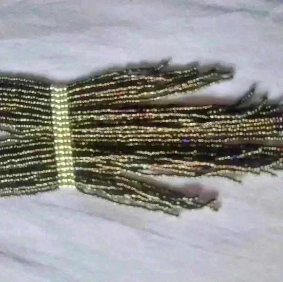 Beaded  necklace - Picture 2 of 6